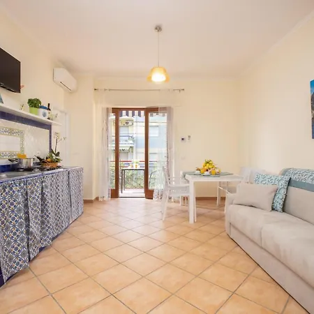 Estate4home - Il Quadrifoglio Apartment